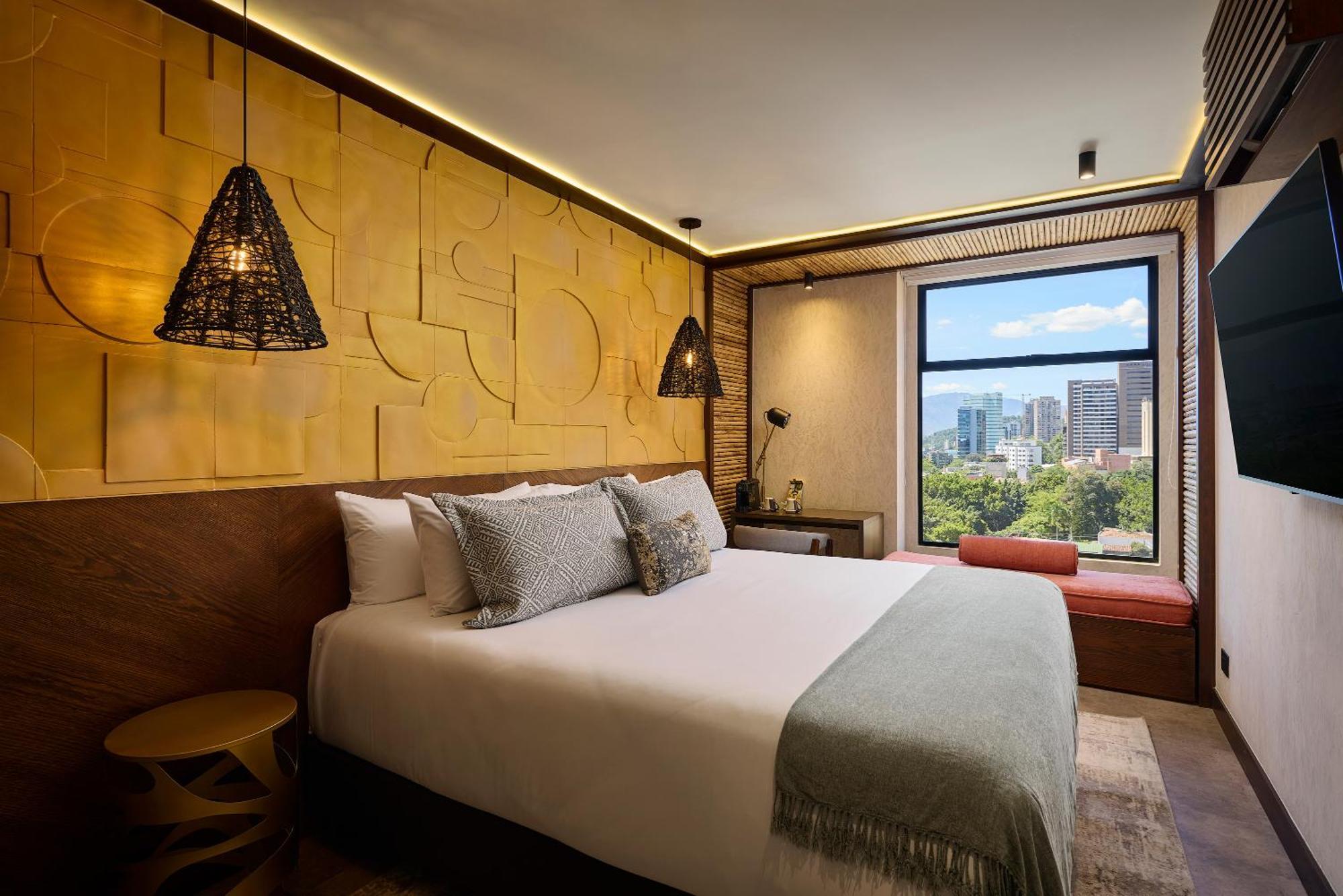 Golden Valley Hotel Medellin Exterior photo